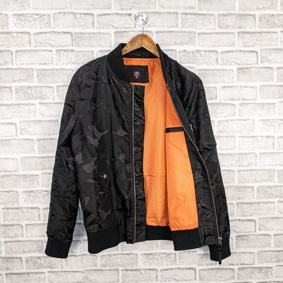 Rough Trade Gear Men's Black Camo Bomber Jacket in Size Small - Picture 4 of 8